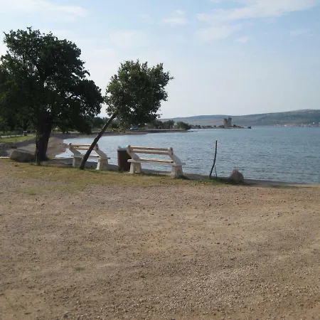 Apartman -bruno * Starigrad Paklenica